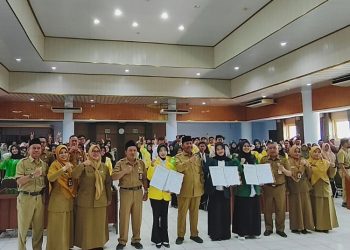 106 Mahasiswa Berprestasi Dapat Beasiswa, Bupati Rembang Titip Pesan Serius Jalani Perkuliahan
