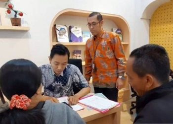 Aktivitas loket pengaduan sanggah data desil di Kantor BPS Kota Madiun, Jatim, Kamis (3/9/2026). (Antara)