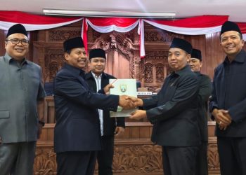 Manfaatkan PAD, Pendapatan Rembang 2027 Diproyeksi Naik Rp3 Miliar - Harianmuria Manfaatkan PAD, Pendapatan Rembang 2027 Diproyeksi Naik Rp3 Miliar