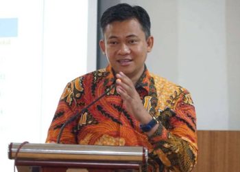 Pakar: Kunjungan AMPB Diterima DPR Bukan Hasil Instan, Ada Rangkaian Aksi Panjang - Harianmuria Pakar Hukum Ketatanegaraan dari Universitas Semarang, M. Junaidi. Ia menyinggung mengenai massa AMPB yang diterima langsung oleh DPR untuk membahas RUU Perampasan Aset.