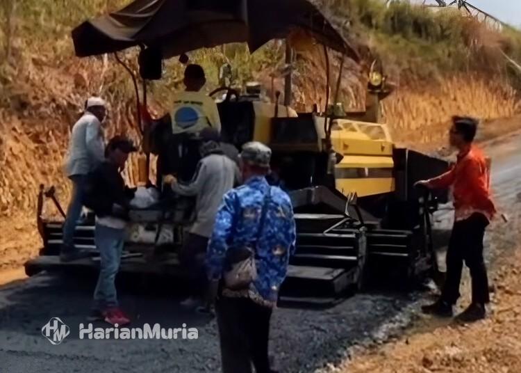 Anggaran Pembangunan Jalan di Pati Ditambah Rp61 M, DPRD: Banyak yang Belum Tertangani - Harianmuria Pembangunan salah satu ruas jalan di Kabupaten Pati. (Dok. Harianmuria.com)