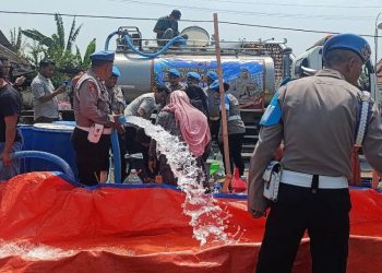 Dukuh Kemiri Grobogan Tiap Tahun Alami Kekeringan, Warga Andalkan Bantuan Air Bersih
