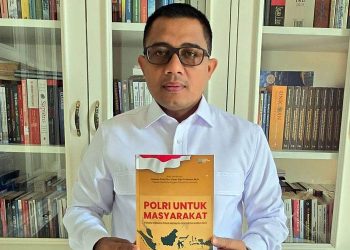 Analis Ngasiman Djoyonegoro