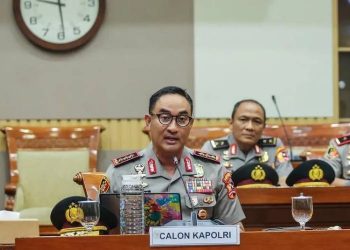 Calon Kapolri Komjen Pol Suyudi Ario Seto menjalani uji kelayakan dan kepatutan di Komisi III DPR, Kompleks Parlemen, Senayan, Jakarta, Kamis (1/10/2026). (Antara/Harianmuria.com)