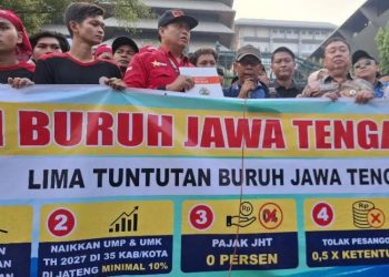 Ratusan Buruh di Jateng Minta Upah 2027 Naik Minimal 10 Persen